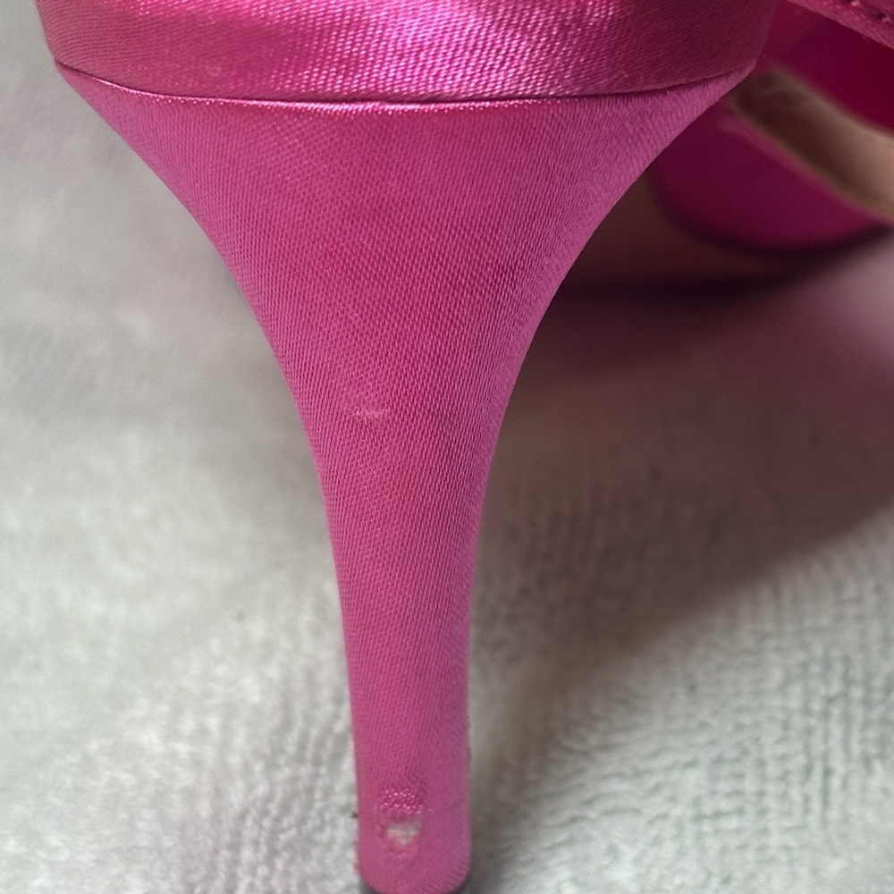 SCHUTZ Cosette Fuchsia Satin Slingback Pointed Toe Heel Sandals Black Bow Size 8 - Picture 5 of 7